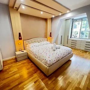 Apartament Center